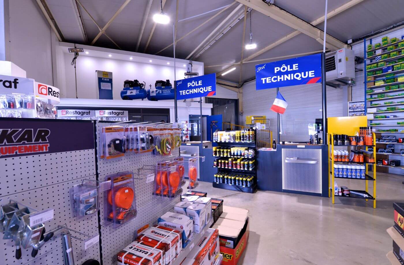 Espace pôle technique et accessoires au magasin GDA Alès